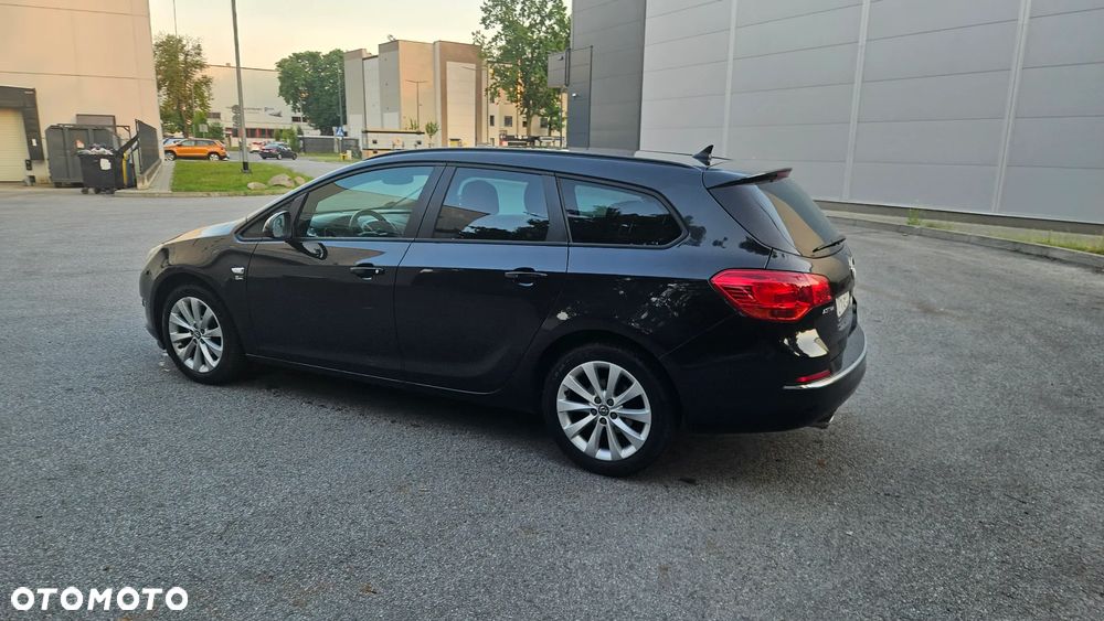 Opel Astra 1.4 Turbo Automatik 150 Jahre - 18