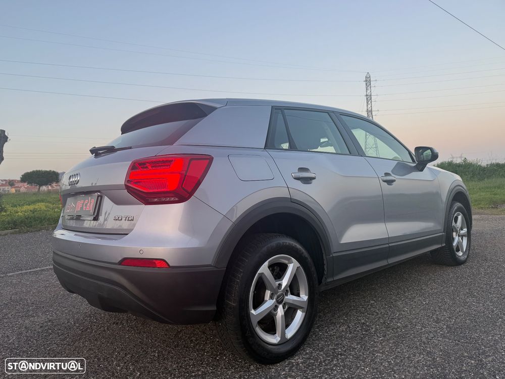 Audi Q2 30 TDI S tronic design - 3