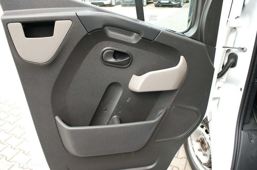 Opel Movano - 23