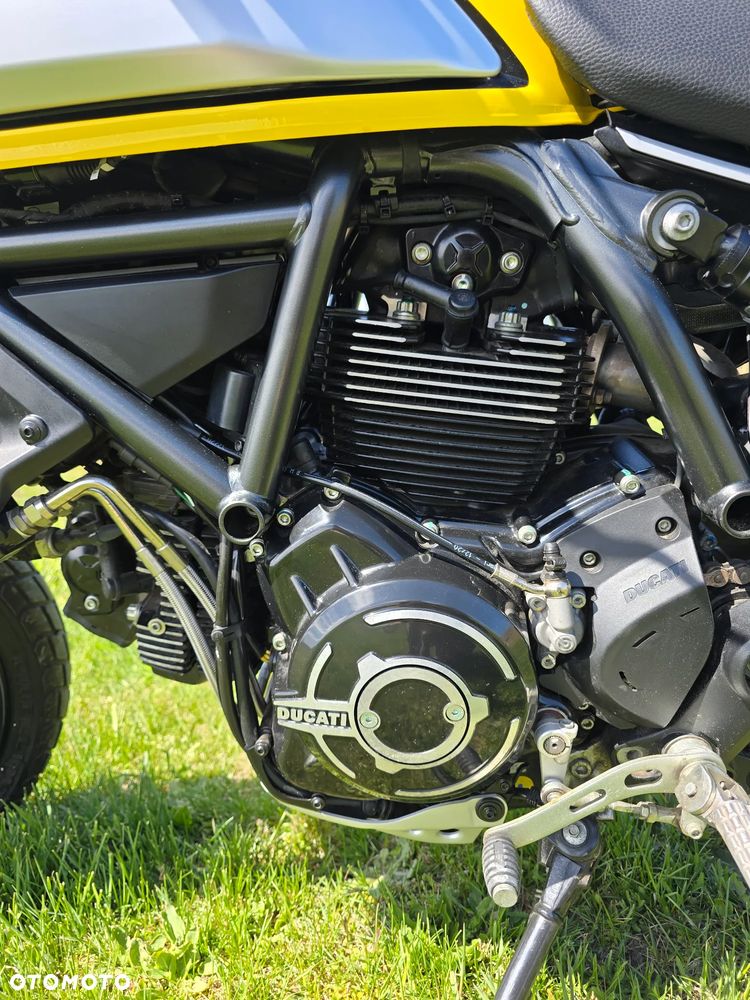 Ducati Scrambler - 8