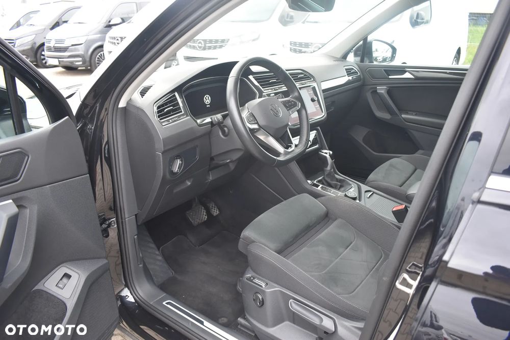 Volkswagen Tiguan 2.0 TSI 4Mot Elegance DSG - 9