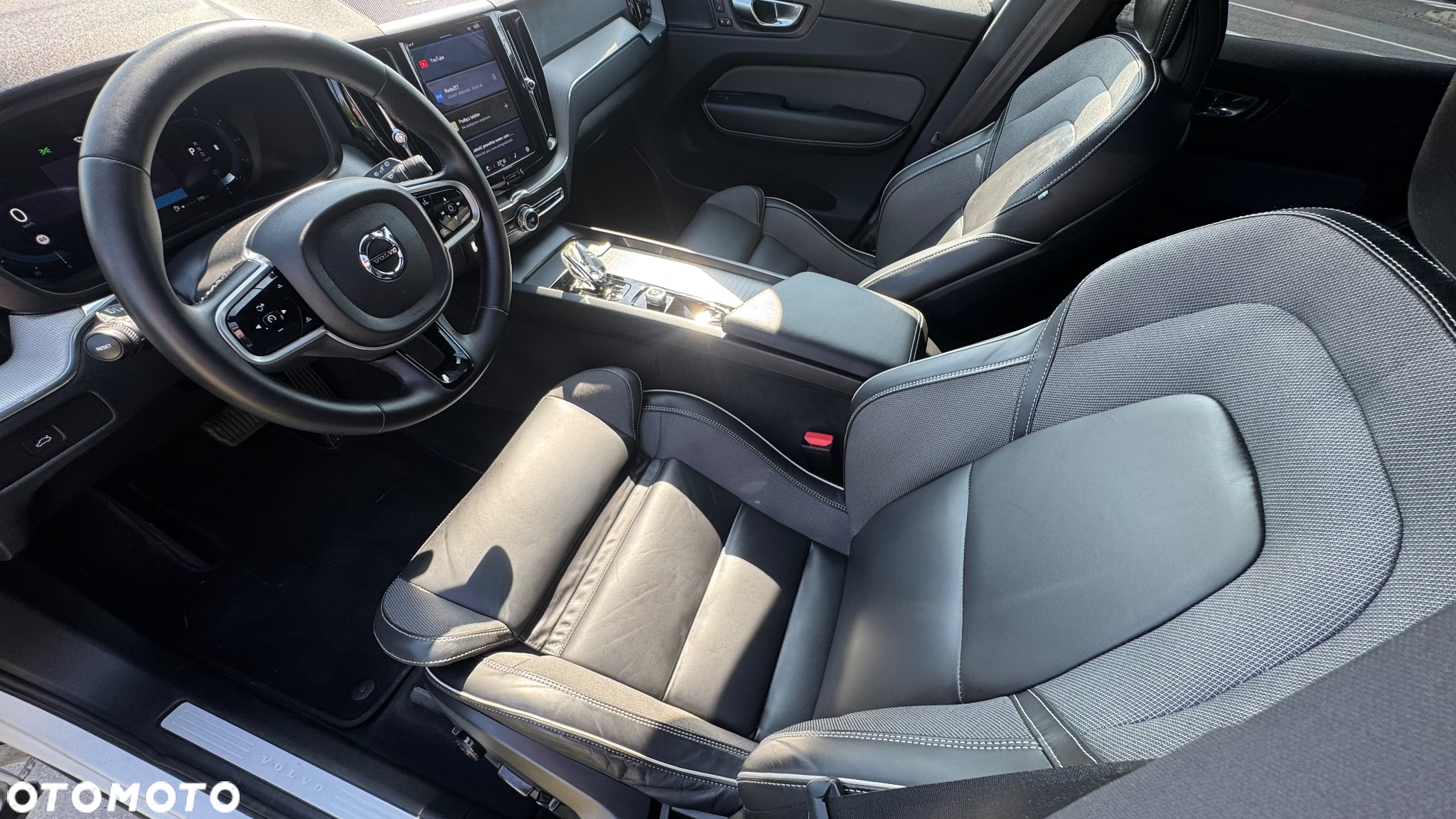 Volvo XC 60 B4 D Geartronic RDesign - 20