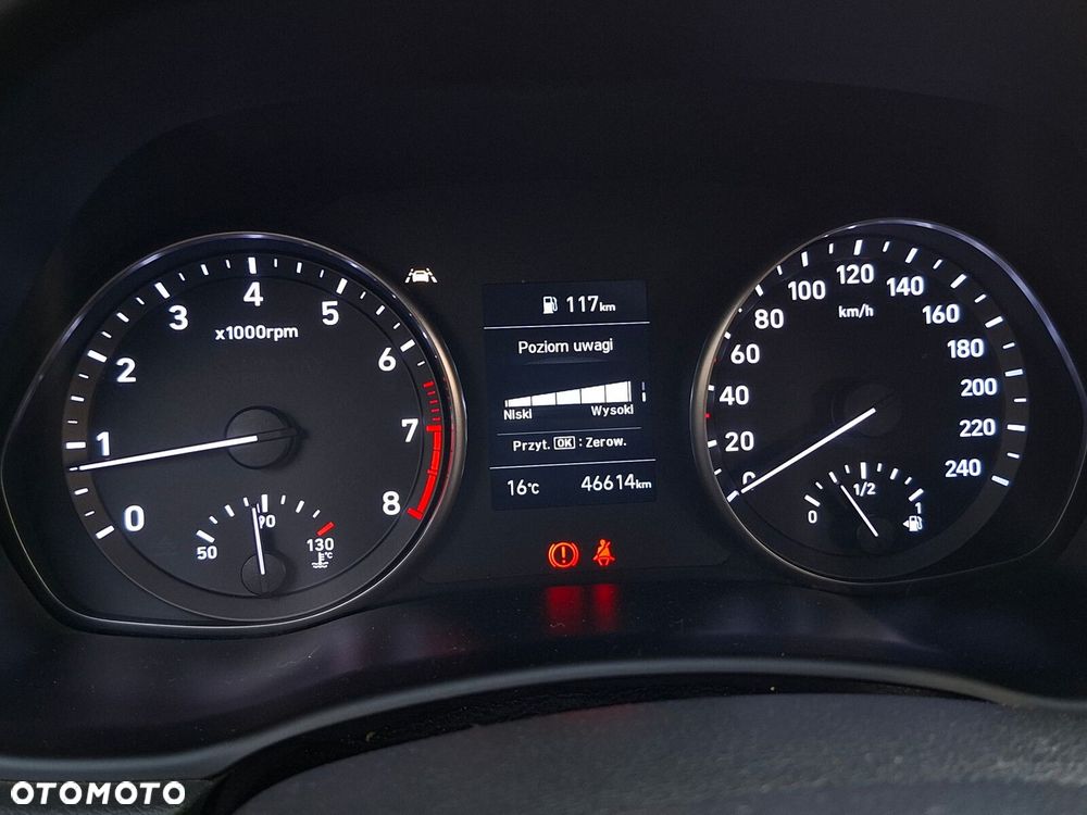Hyundai i30 1.5 DPI Classic + - 33