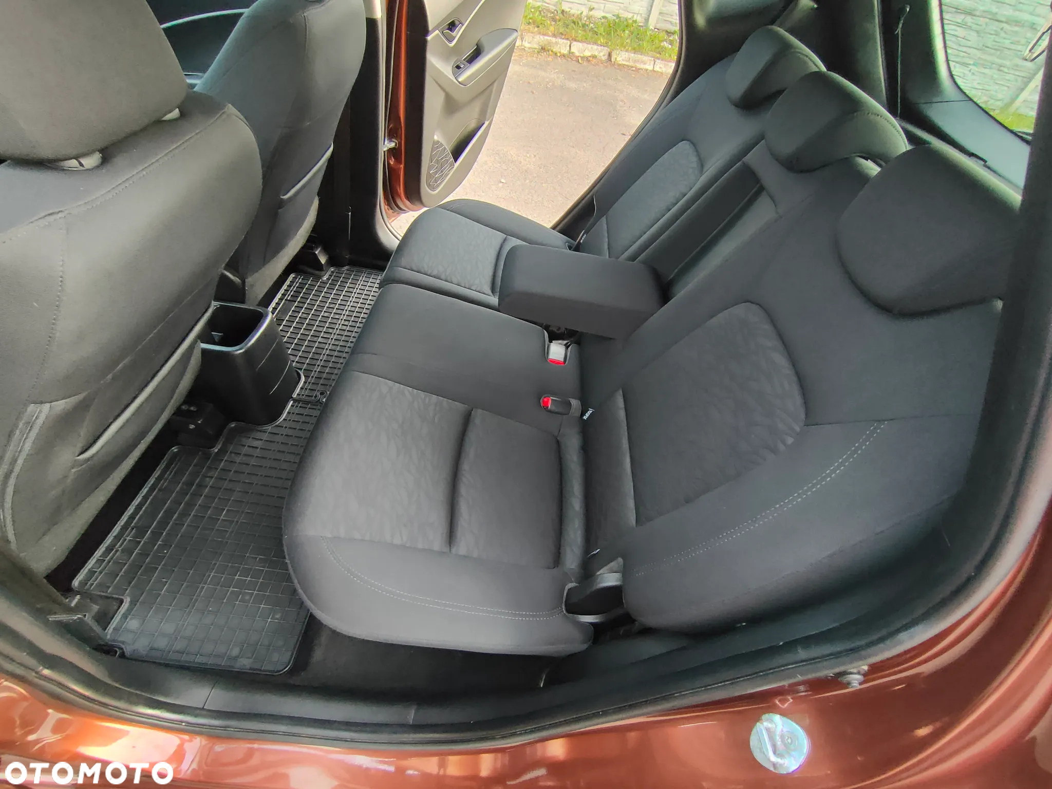 Hyundai ix20 1.6 Comfort - 19