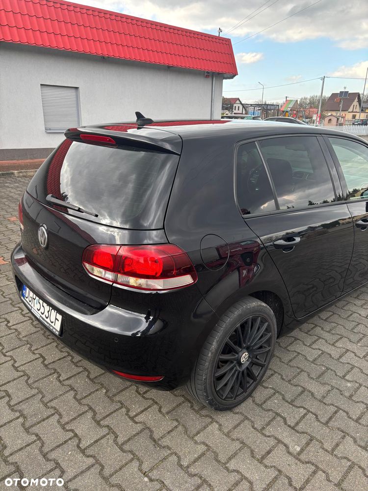Volkswagen Golf 2.0 TDI Highline - 4