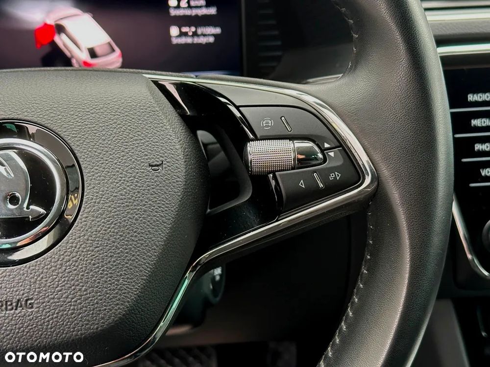 Skoda Superb 2.0 TSI Ambition DSG - 16