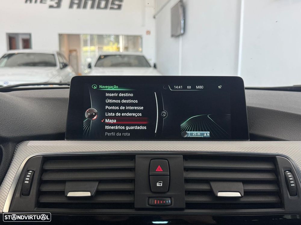 BMW 320 d Pack M Auto - 27