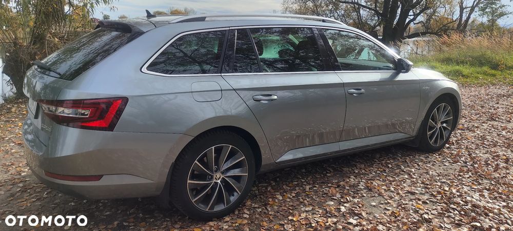 Skoda Superb 2.0 TDI L&K DSG - 8