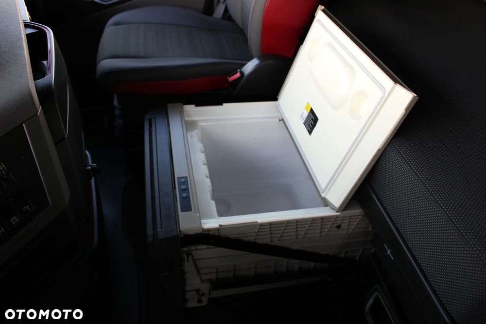 Volvo FH4 500 / LODÓWKA/ HYDRAULIKA /KLIMA POSTOJOWA/2 ZBIORNIKI/ XENON/ACC/E6/ *SERWIS FR*/ SUPER STAN / - 33