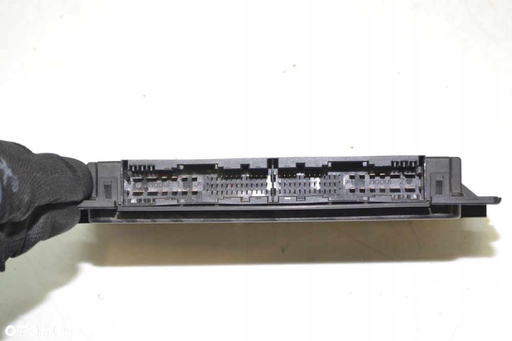 MODUŁ STEROWNIK ŚWIATEŁ LED BASIC BMW 3 E90 E91 9263800 9263806 FRM3R - 2