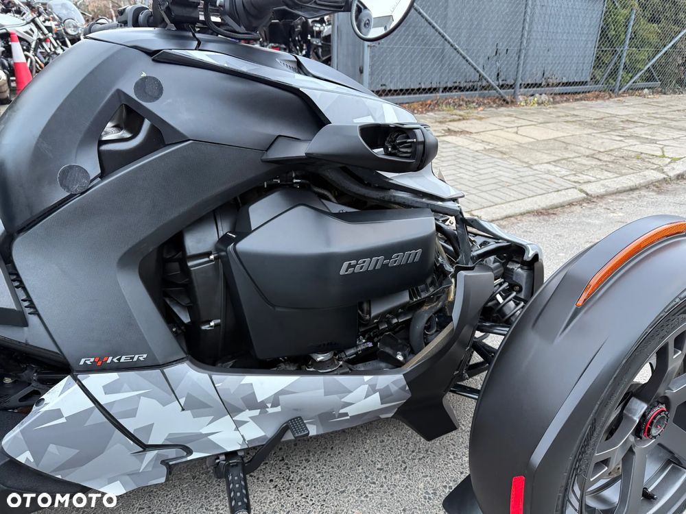 Can-Am Ryker - 16