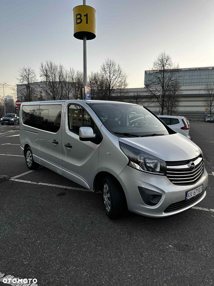 Opel Vivaro - 2