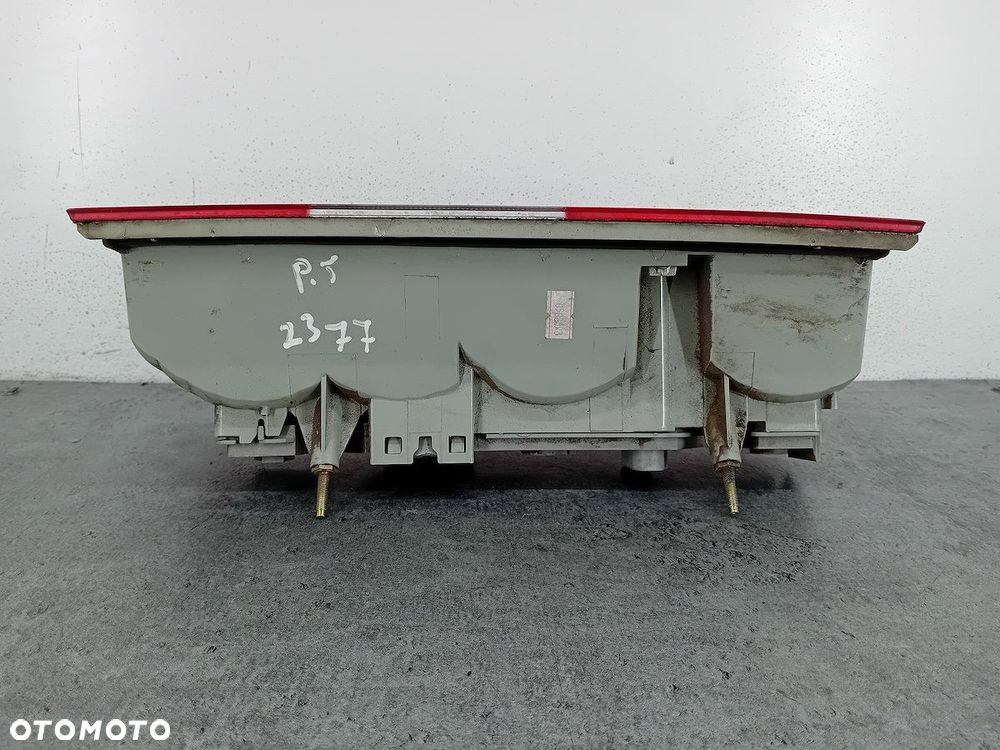 LAMPA TYLNA PRAWA FORD TRANSIT CONNECT 2T1413404  2T1413N412AB - 4