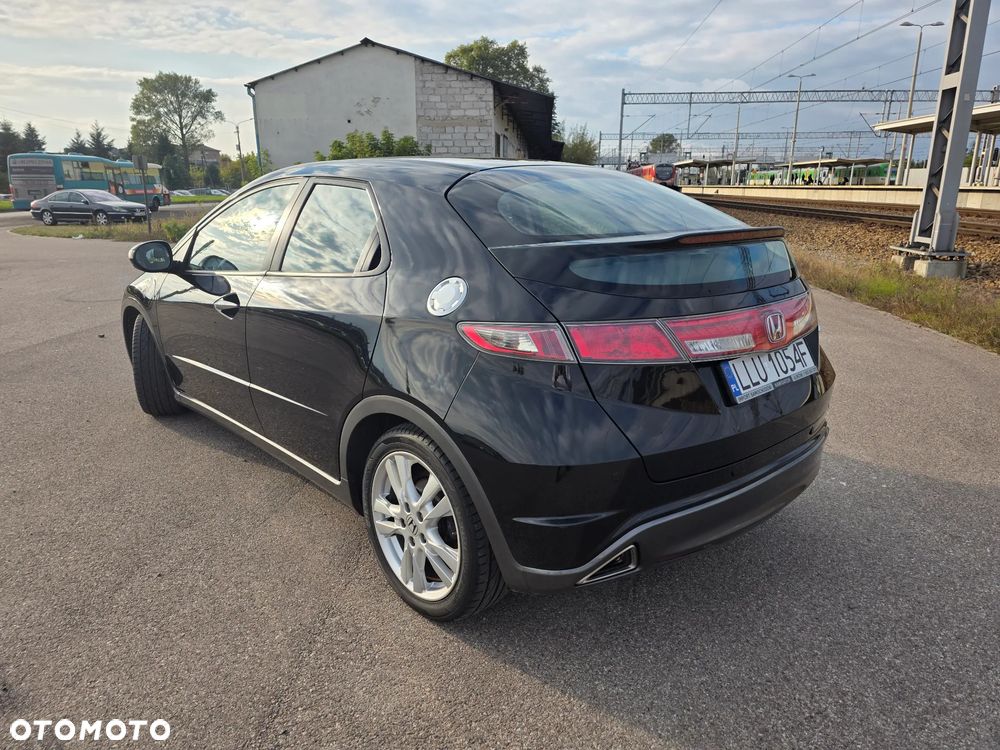 Honda Civic 1.8 Comfort - 6