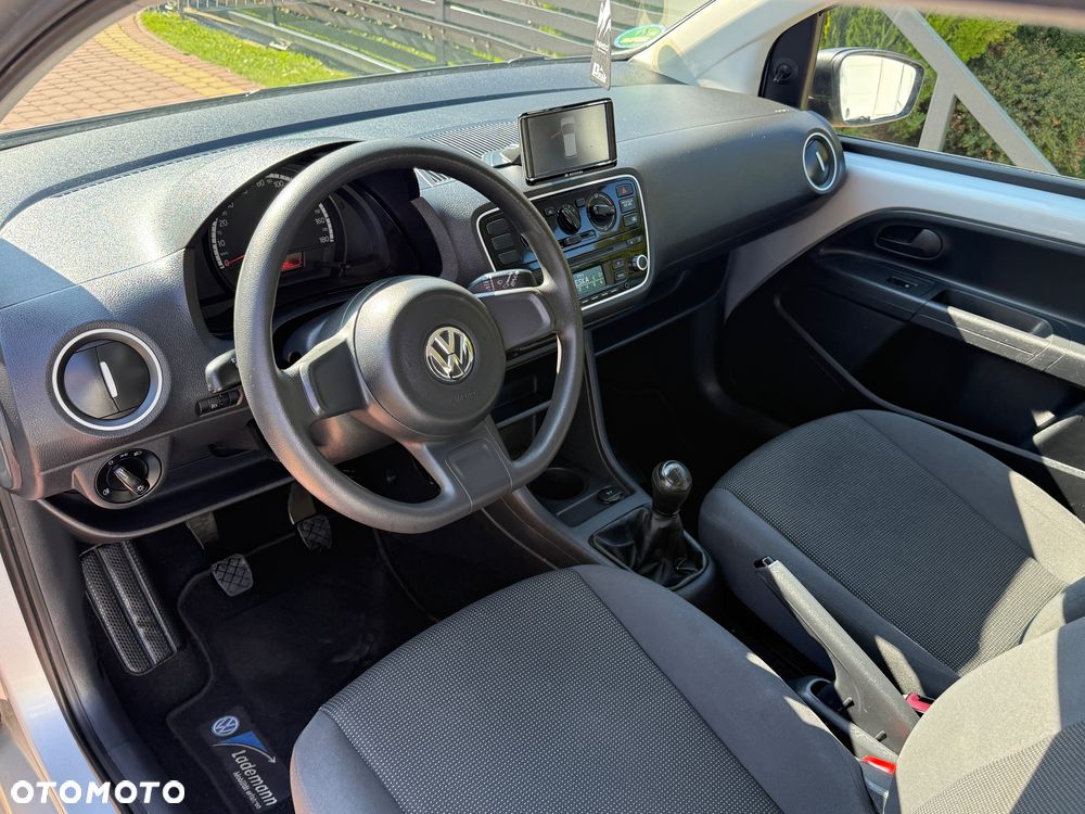 Volkswagen up! R-Line - 16