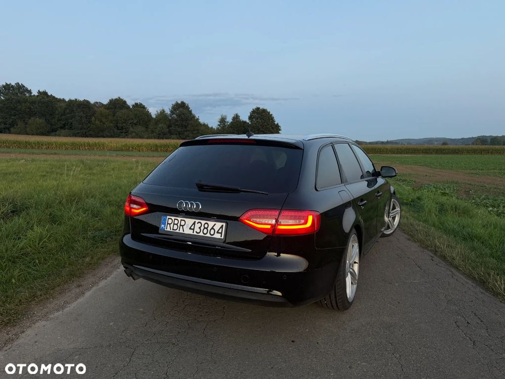Audi A4 Avant 2.0 TDI DPF Attraction - 9