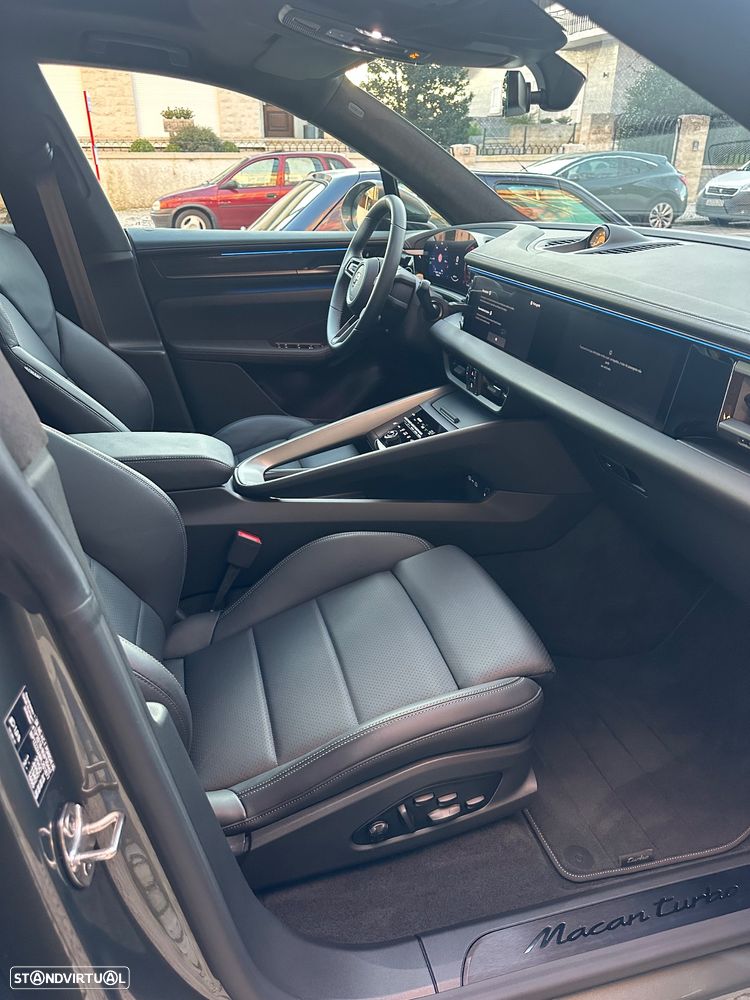 Porsche Macan Electric Turbo - 4