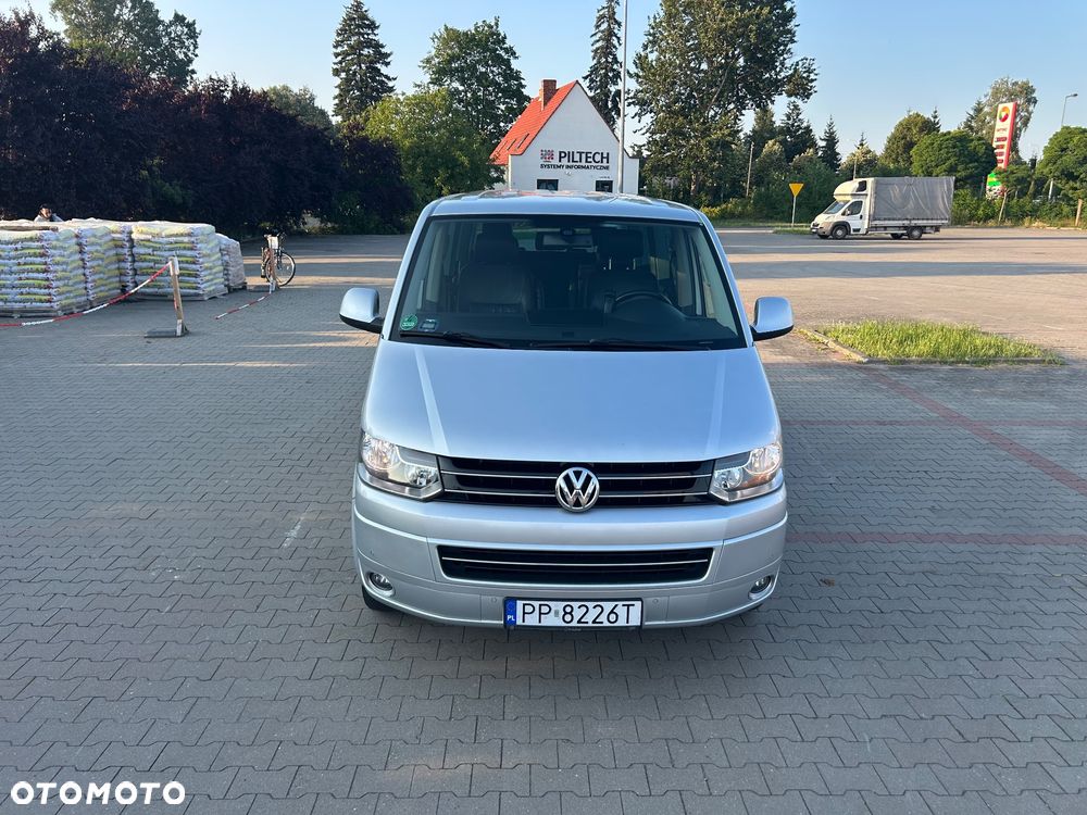Volkswagen Multivan - 9