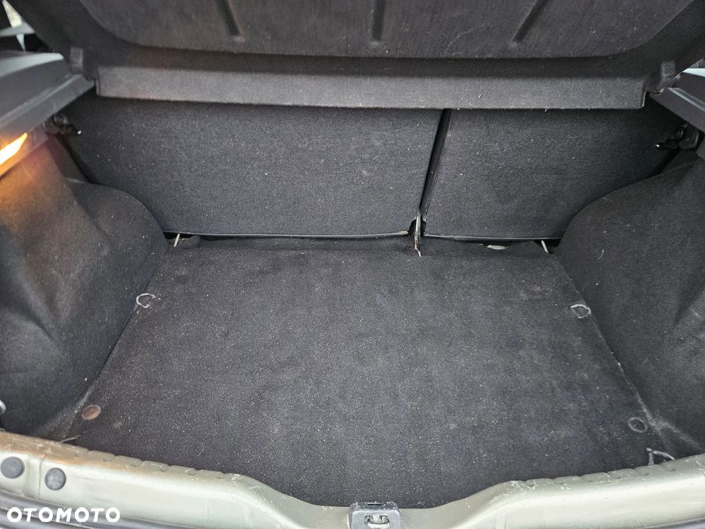 Dacia Sandero 1.6 Laureate - 14