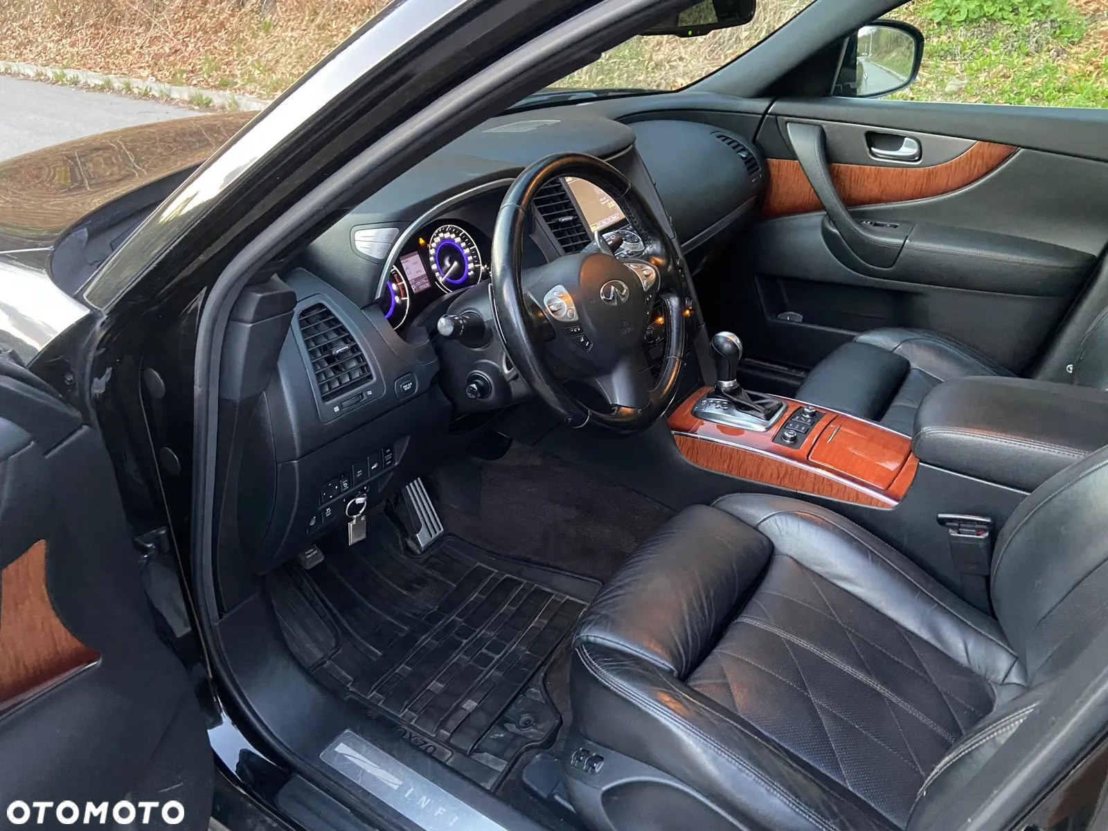 Infiniti QX70 3.7 AWD S Design - 16