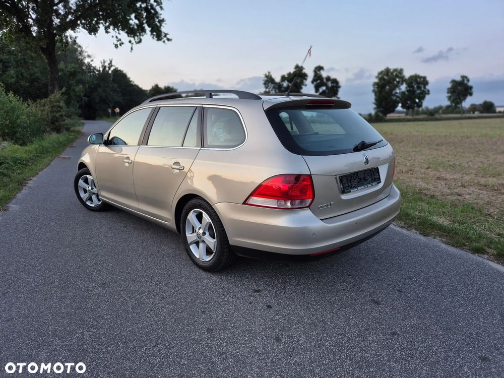 Volkswagen Golf V 1.6 Comfortline - 2