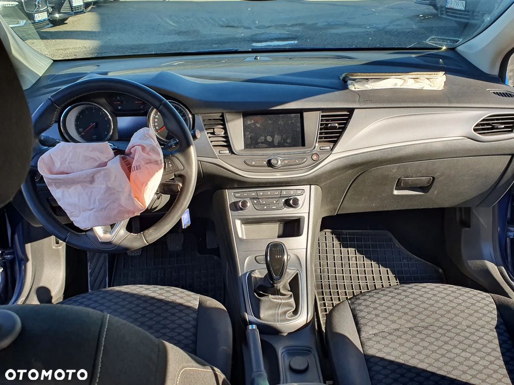 Opel Astra V 1.2 T 2020 S&S - 8