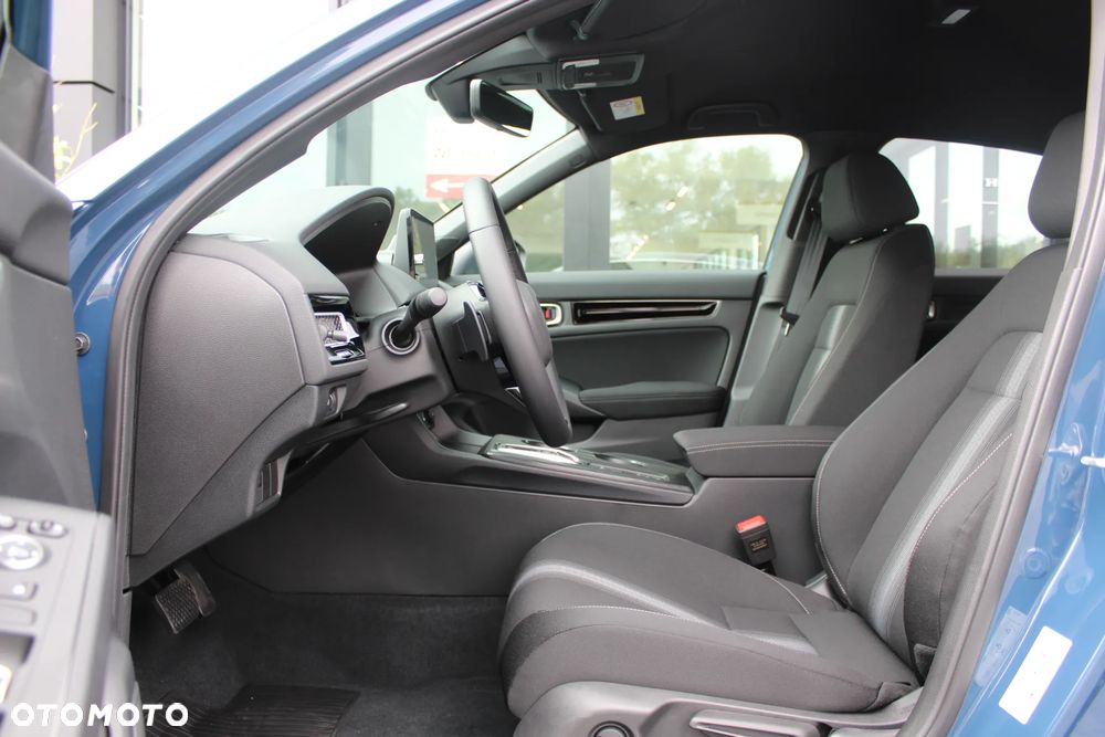 Honda Civic 2.0 i-MMD Elegance CVT - 6