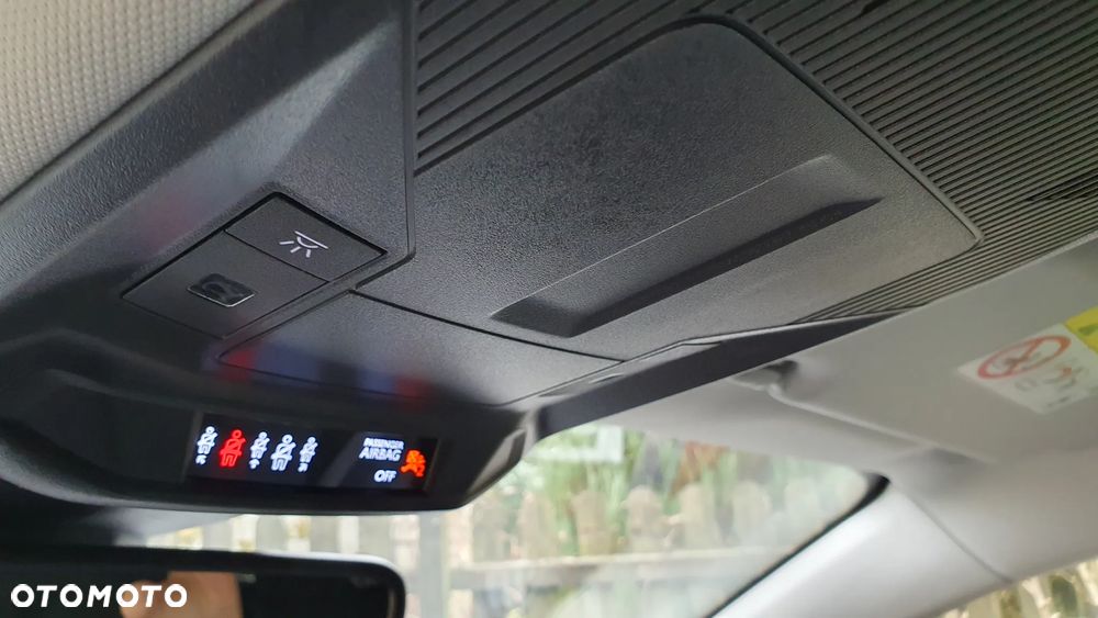 Peugeot 308 1.2 PureTech Allure Pack S&S - 27