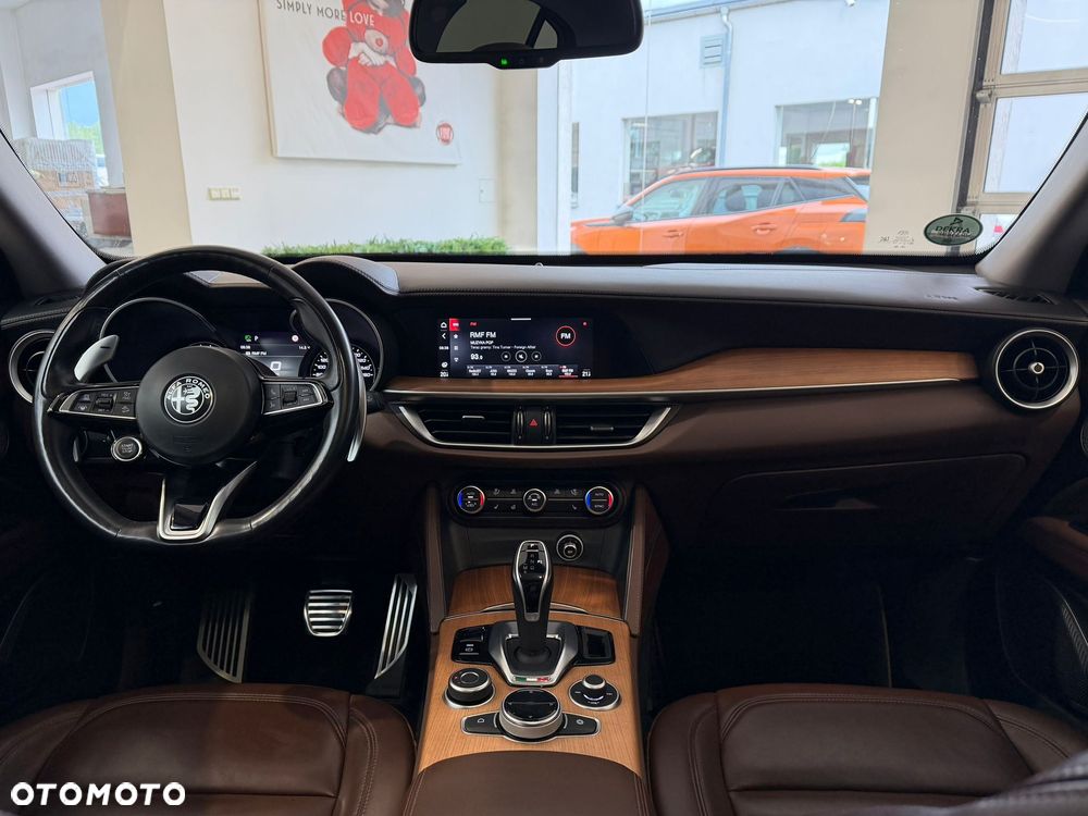 Alfa Romeo Stelvio 2.0 Turbo Veloce Q4 - 15