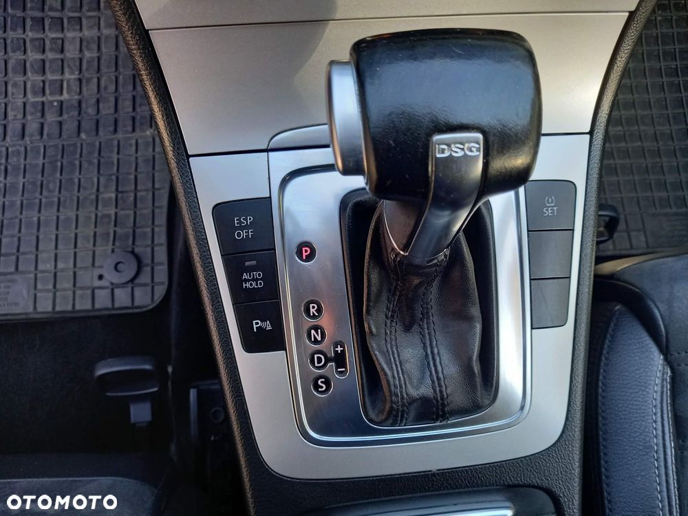 Volkswagen Passat 1.8 TSI Highline DSG - 13