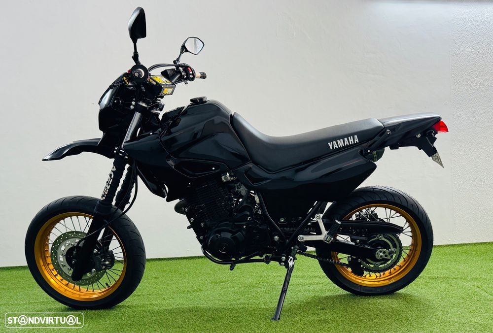 Yamaha XT - 12