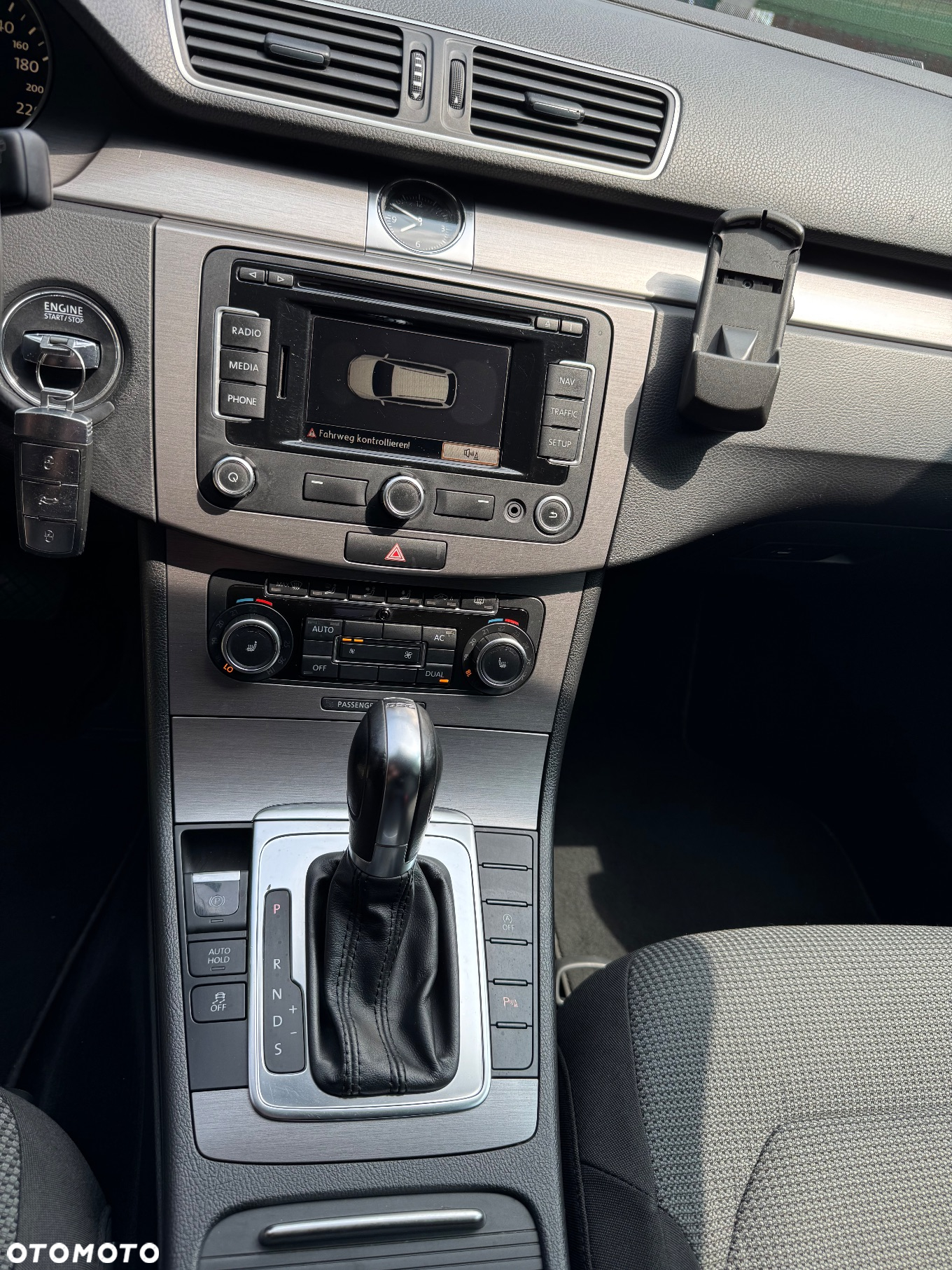 Volkswagen Passat 2.0 TDI Comfortline DSG - 16