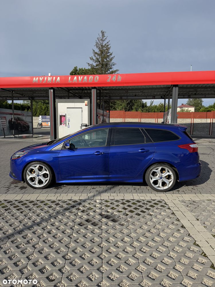 Ford Focus - 4