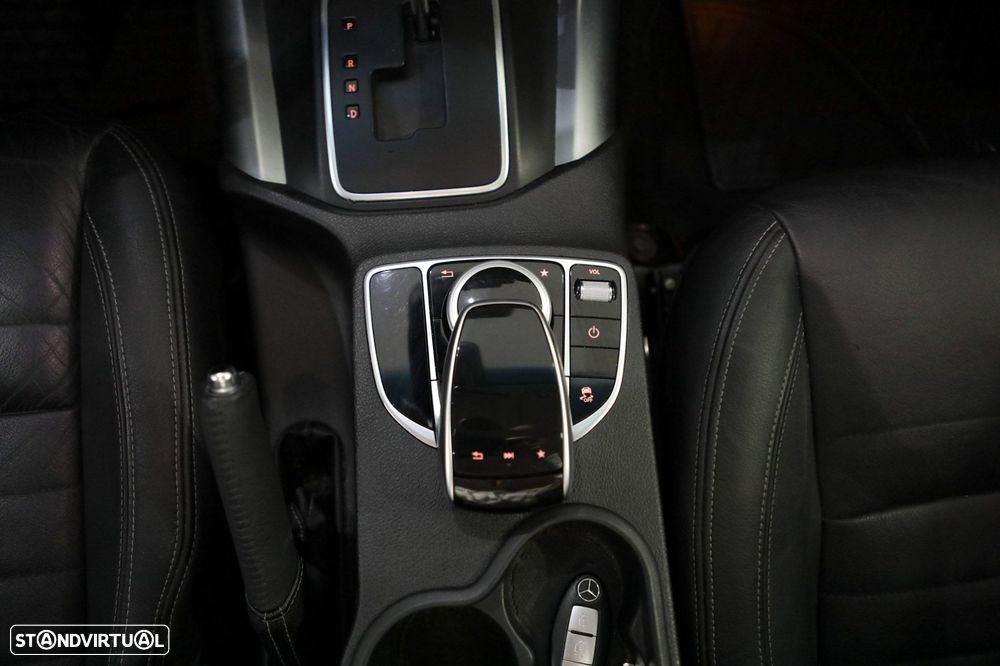 Mercedes-Benz X 250 d Power 4-Matic Aut. - 31