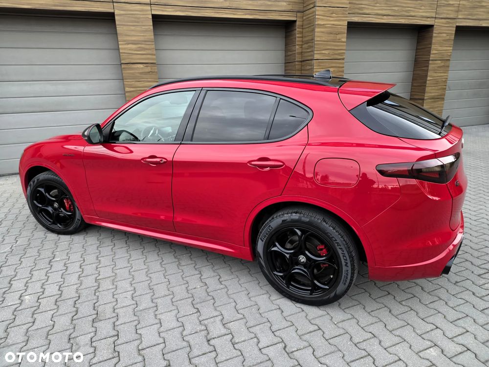 Alfa Romeo Stelvio 2.0 Turbo 16V AT8-Q4 First Edition - 7