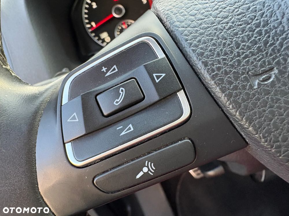 Volkswagen Golf Plus - 15