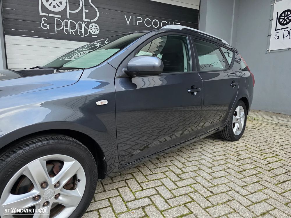 Kia Ceed SW 1.4 CVVT LX ISG - 19