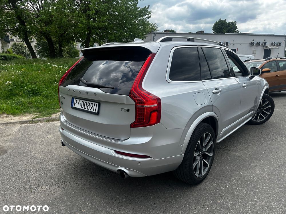 Volvo XC 90 - 5