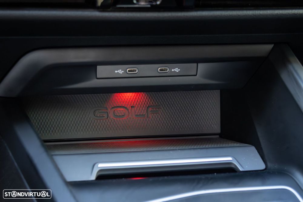 VW Golf 2.0 TSI GTI Clubsport DSG - 29