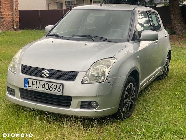 Suzuki Swift - 2