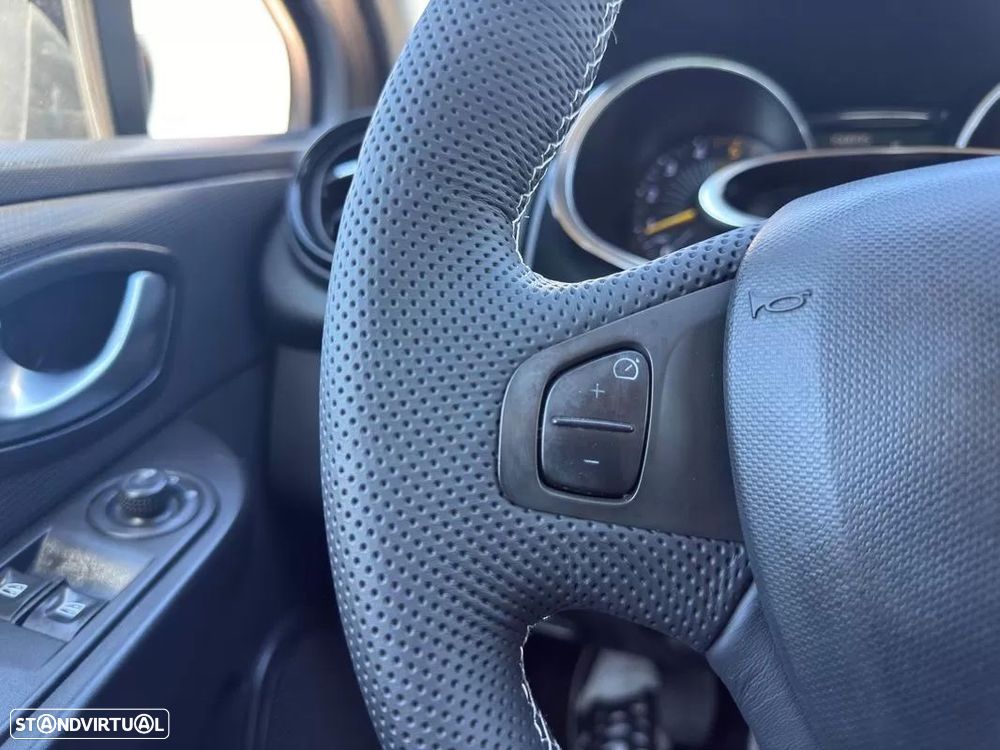 Renault Clio 1.5 dCi Dynamique S 82g - 21