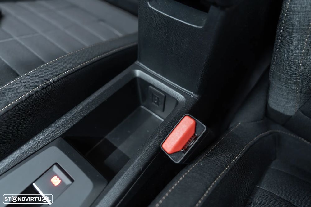 Citroën C3 Aircross Hybrid 145 PLUS - 30