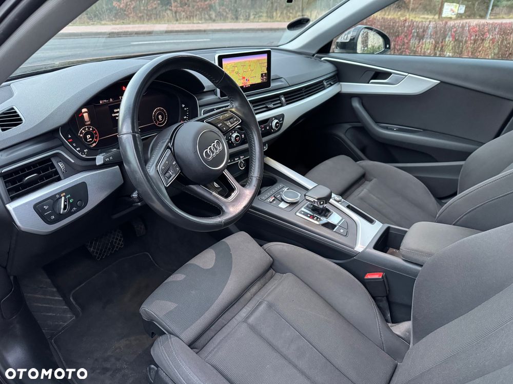 Audi A4 Avant 2.0 TFSI ultra S tronic design - 5