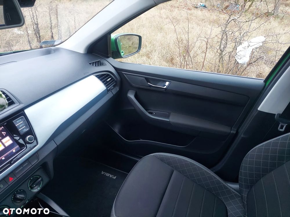 Skoda Fabia 1.0 Ambition - 11