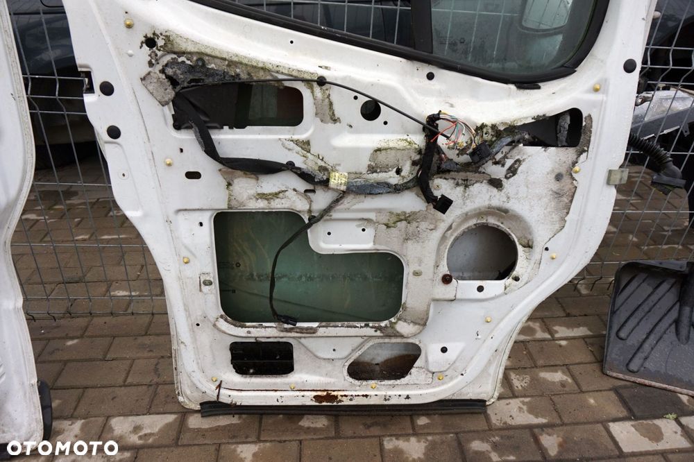 DRZWI PRZEDNIE LEWE TRAFIC II  VIVARO PRIMASTAR BIAŁY RENAULT 2001-2014 - 8