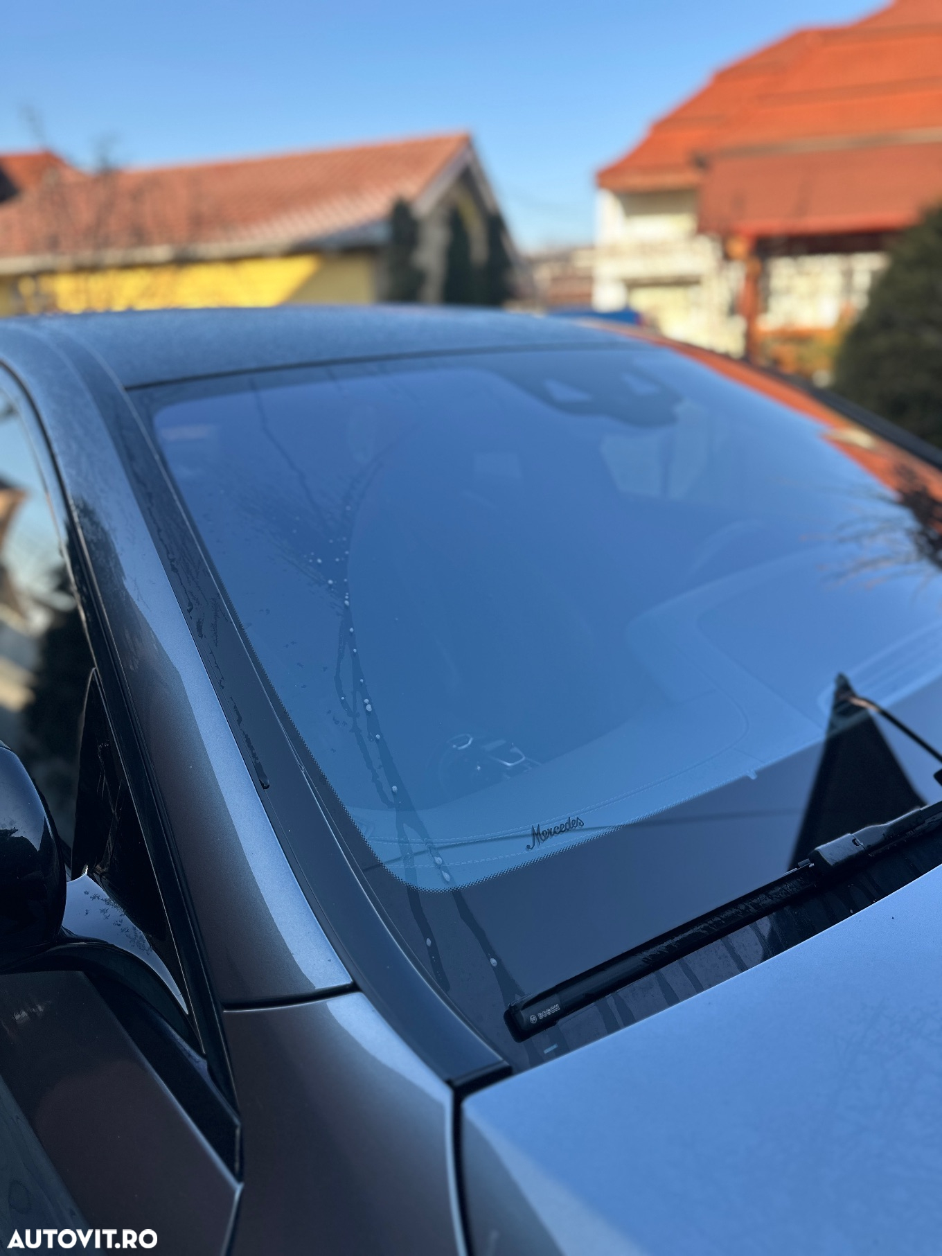Mercedes-Benz E - 12