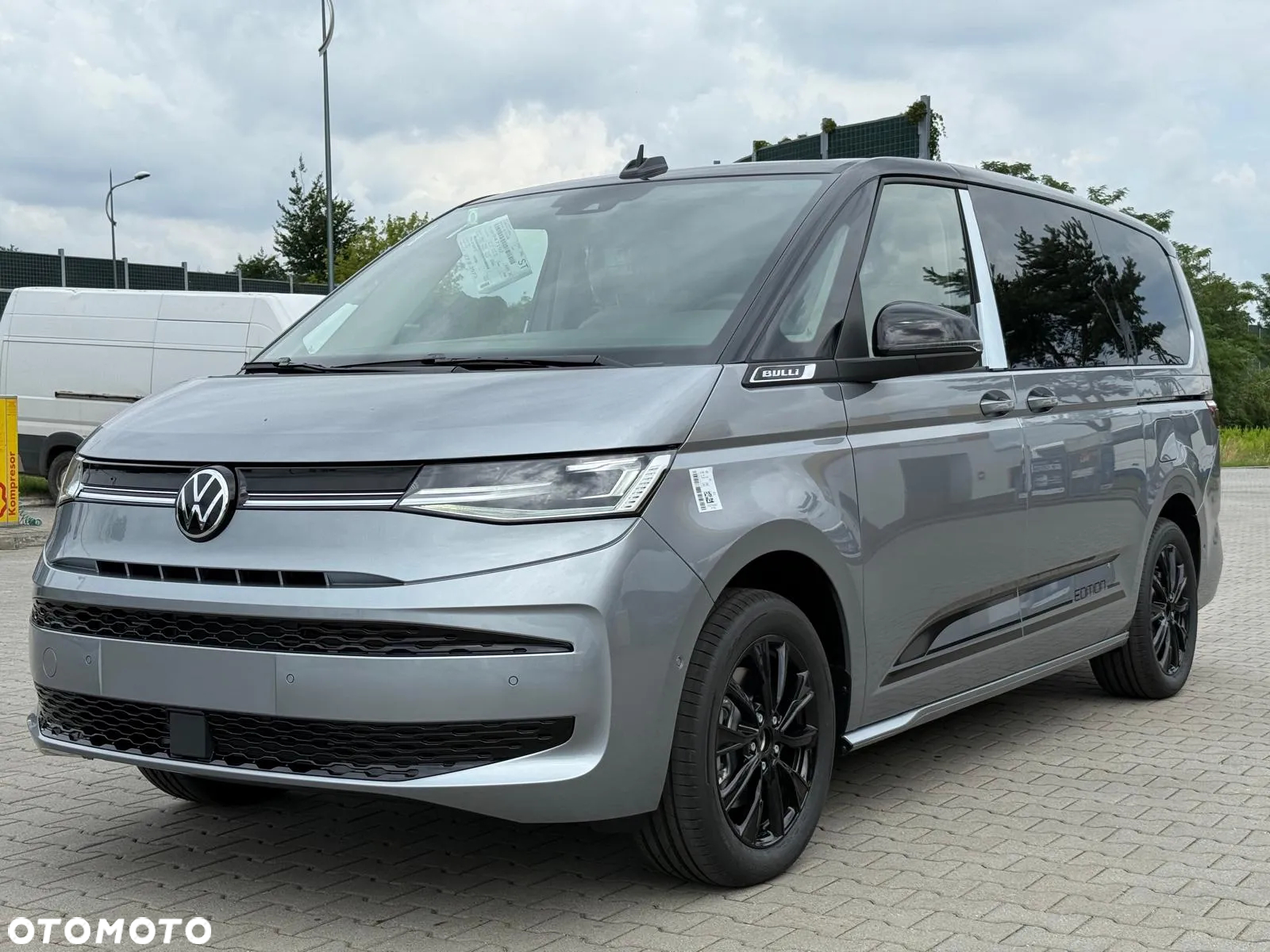 Volkswagen Multivan 1.5 eHybrid PHEV 4Motion L2 Edition DSG - 2