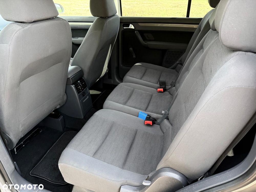 Volkswagen Touran 1.6 Freestyle - 21