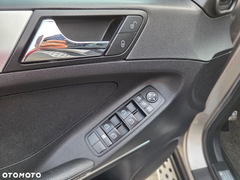 Mercedes-Benz ML 350 4Matic 7G-TRONIC - 20