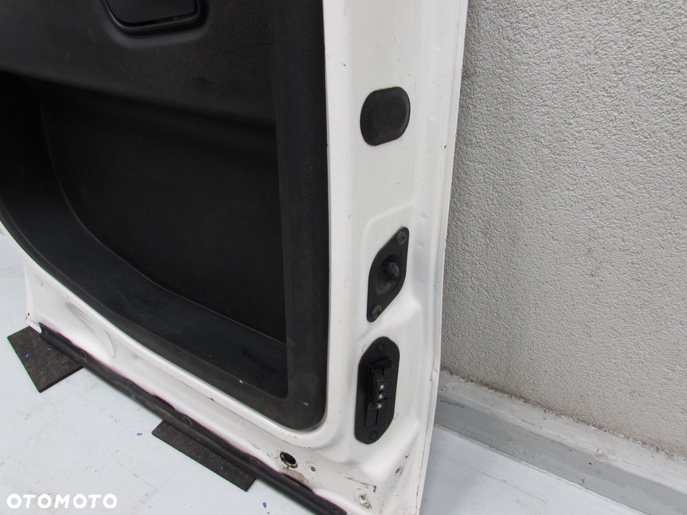 FIAT DOBLO II COMBO D 10-15 DRZWI BOCZNE PRZESUWNE LEWE 249 - 11